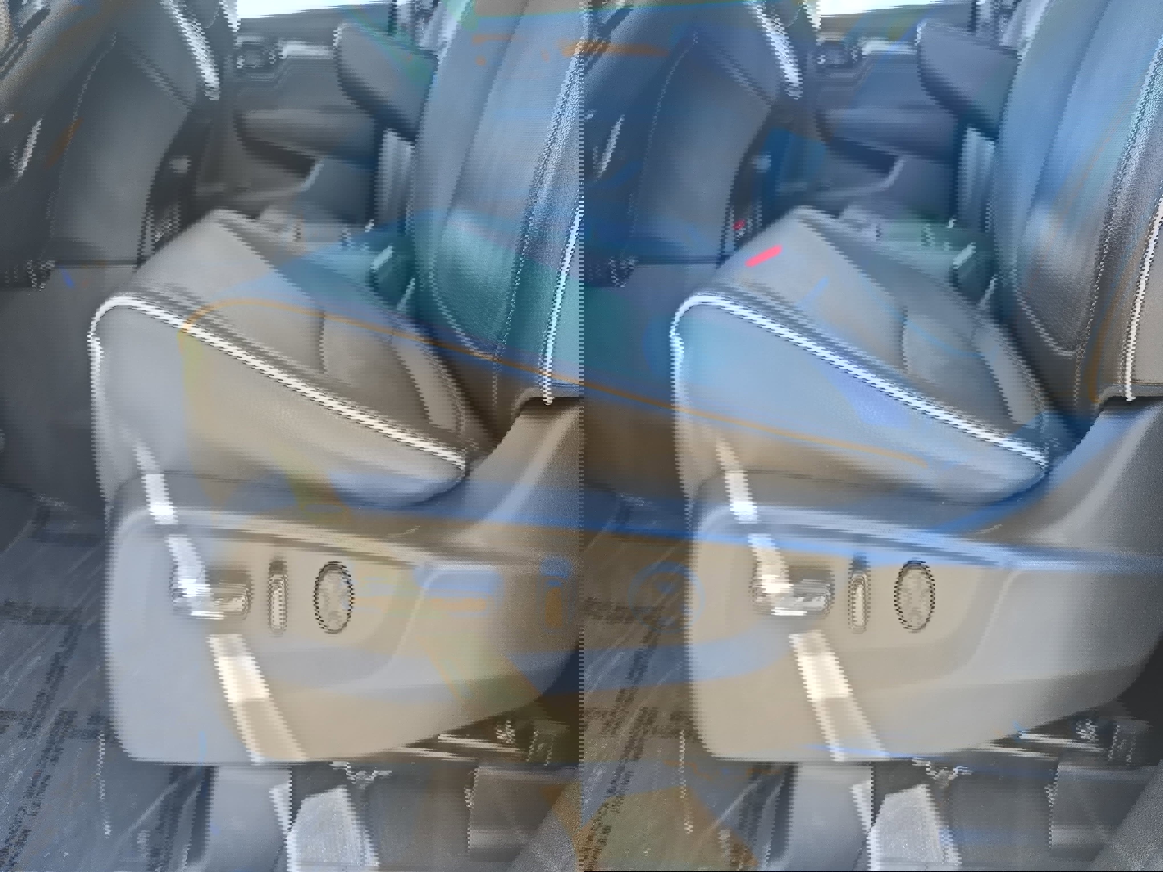 Used 2025 Honda Odyssey Elite image 23