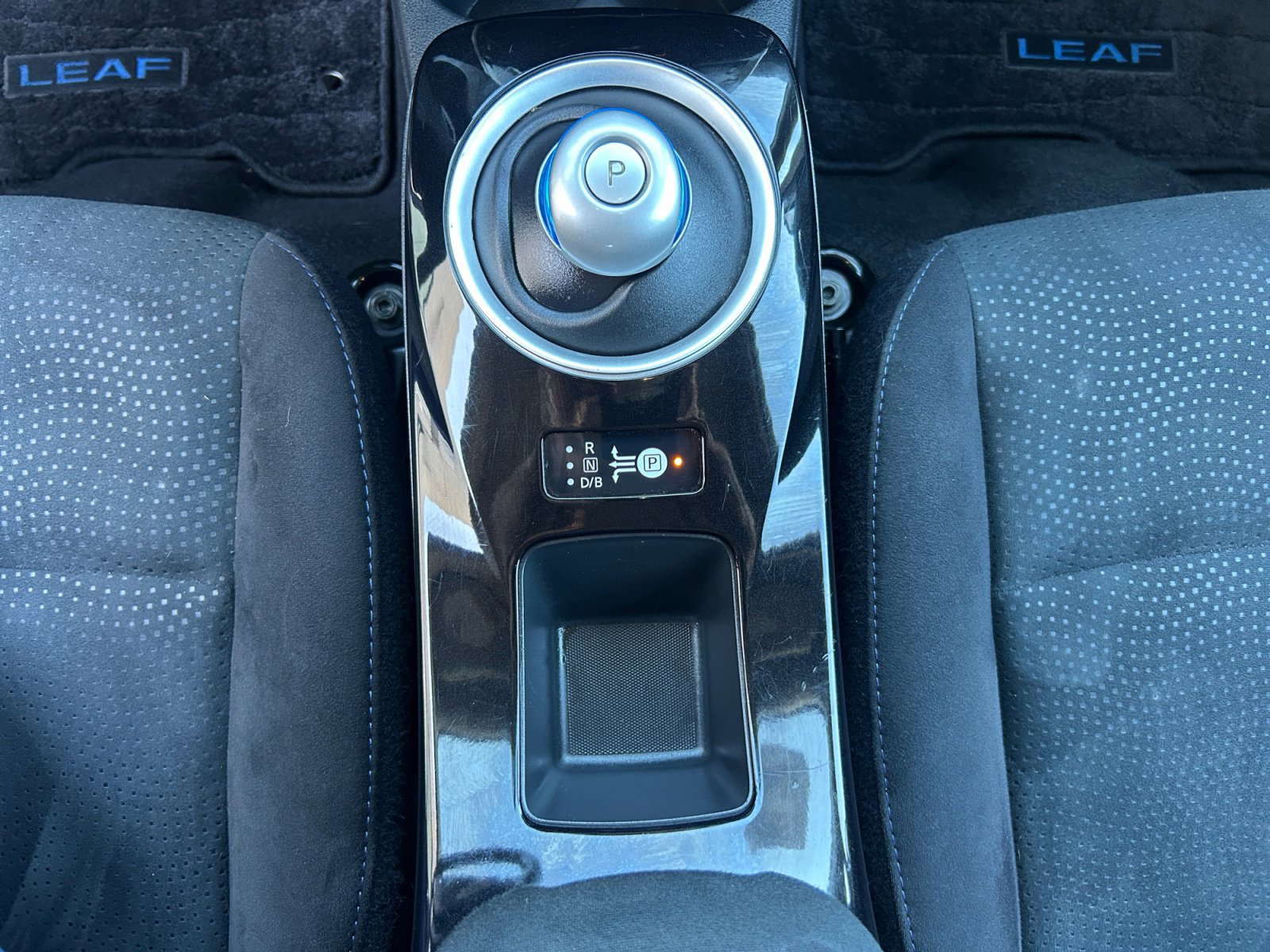 Used 2016 Nissan Leaf SV image 22