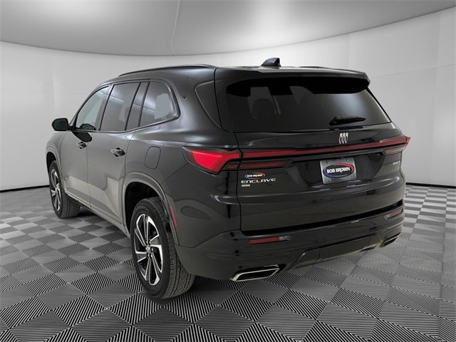 Certified 2025 Buick Enclave Sport Touring image 5