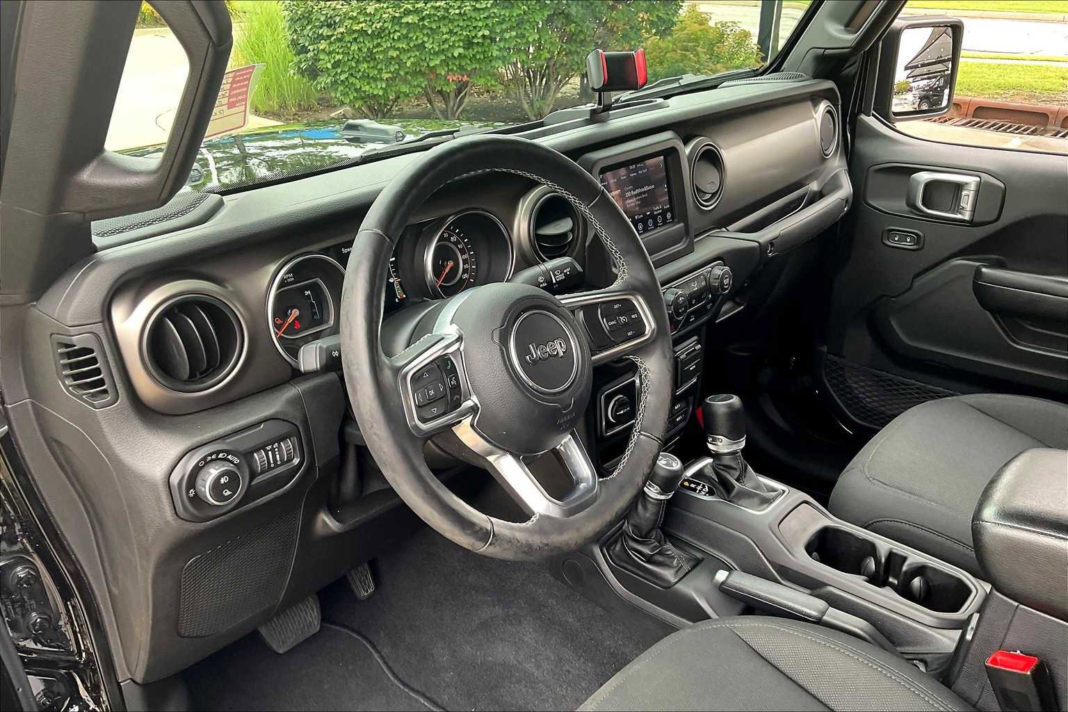 Used 2020 Jeep Gladiator Sport w/ Quick Order Package 24S image 11