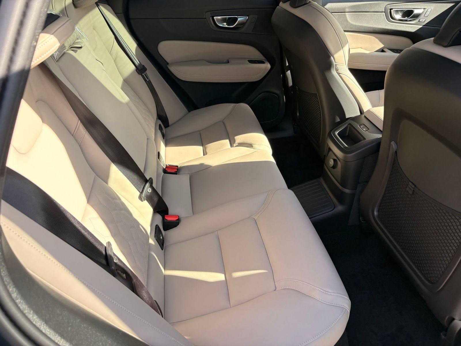 New 2026 Volvo XC60 T8 Plus w/ Climate Package image 25