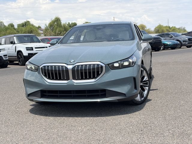 Used 2025 BMW 530i RWD image 4