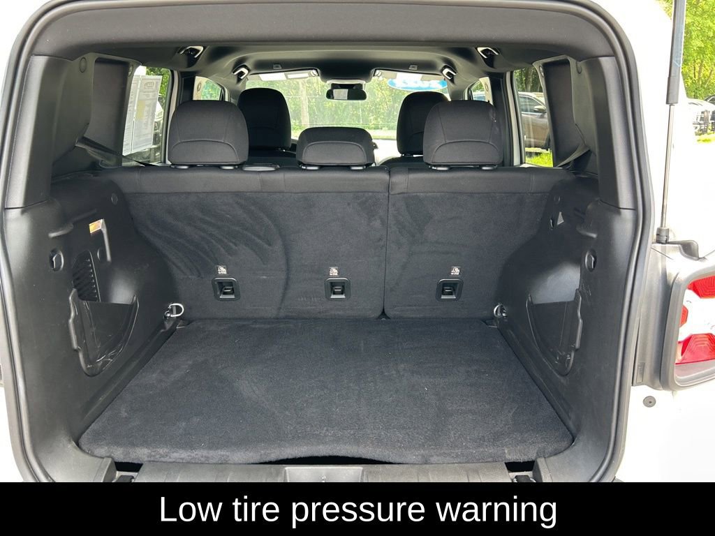 Certified 2022 Jeep Renegade Altitude image 32