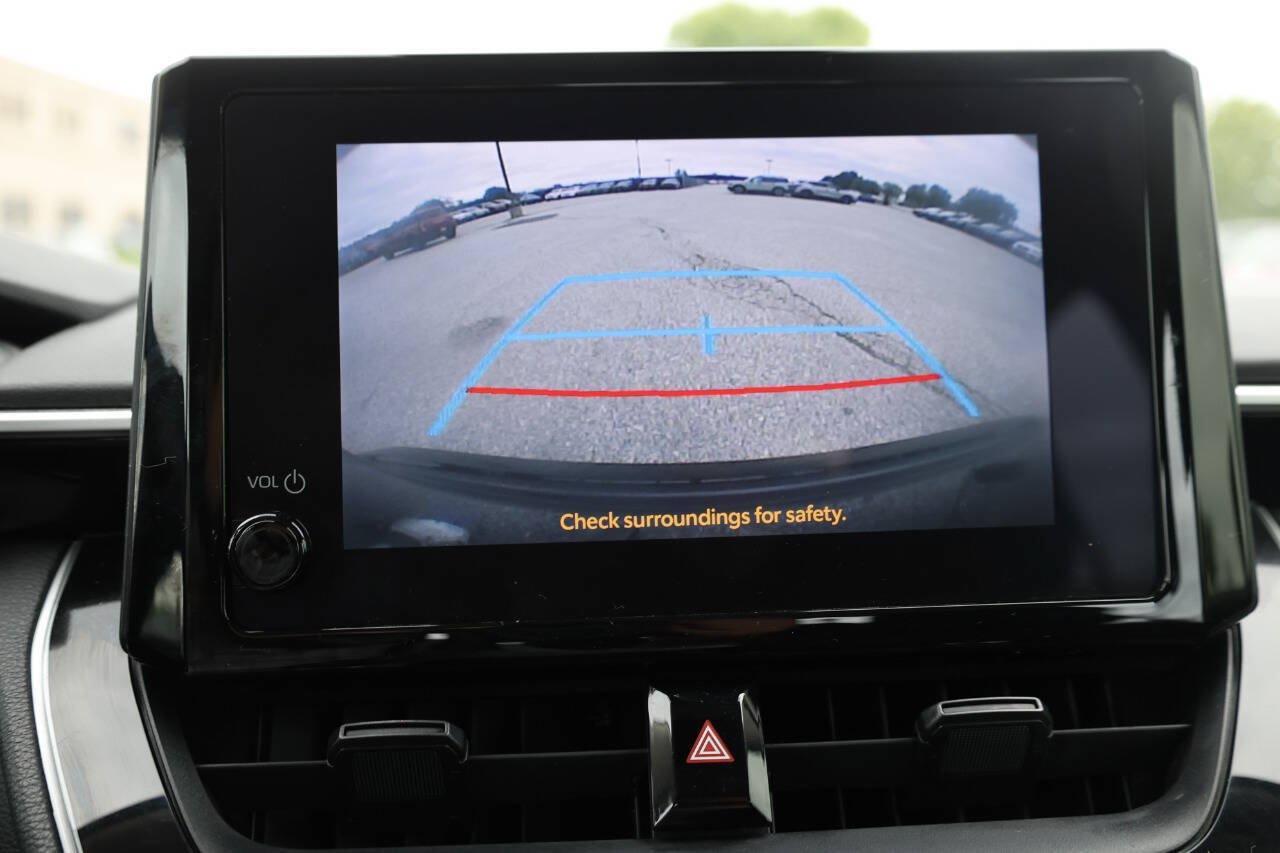 Used 2023 Toyota Corolla LE FWD image 22