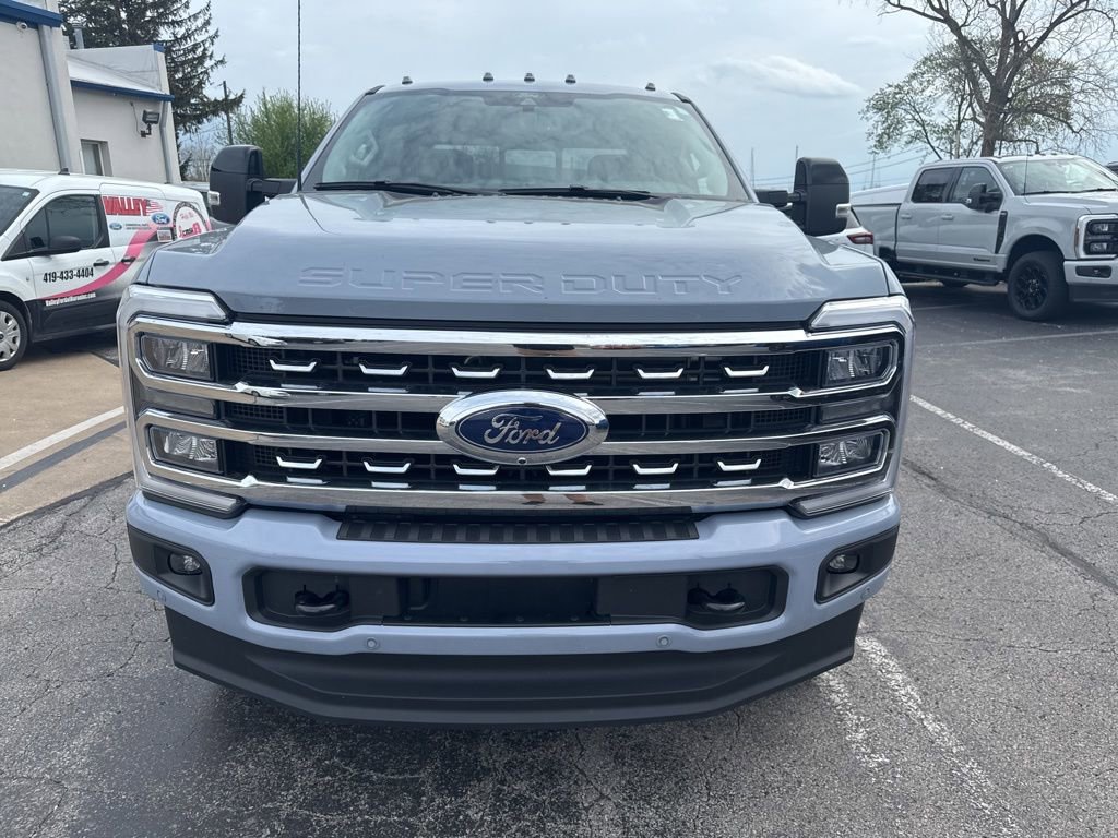 Used 2025 Ford F350 Lariat w/ Lariat Ultimate Package AWD/4WD image 8