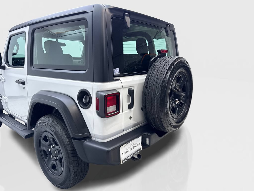 Used 2022 Jeep Wrangler Sport AWD/4WD image 19