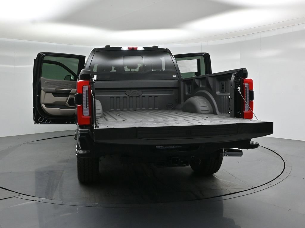 New 2026 Ford F250 4x4 Crew Cab Super Duty image 32