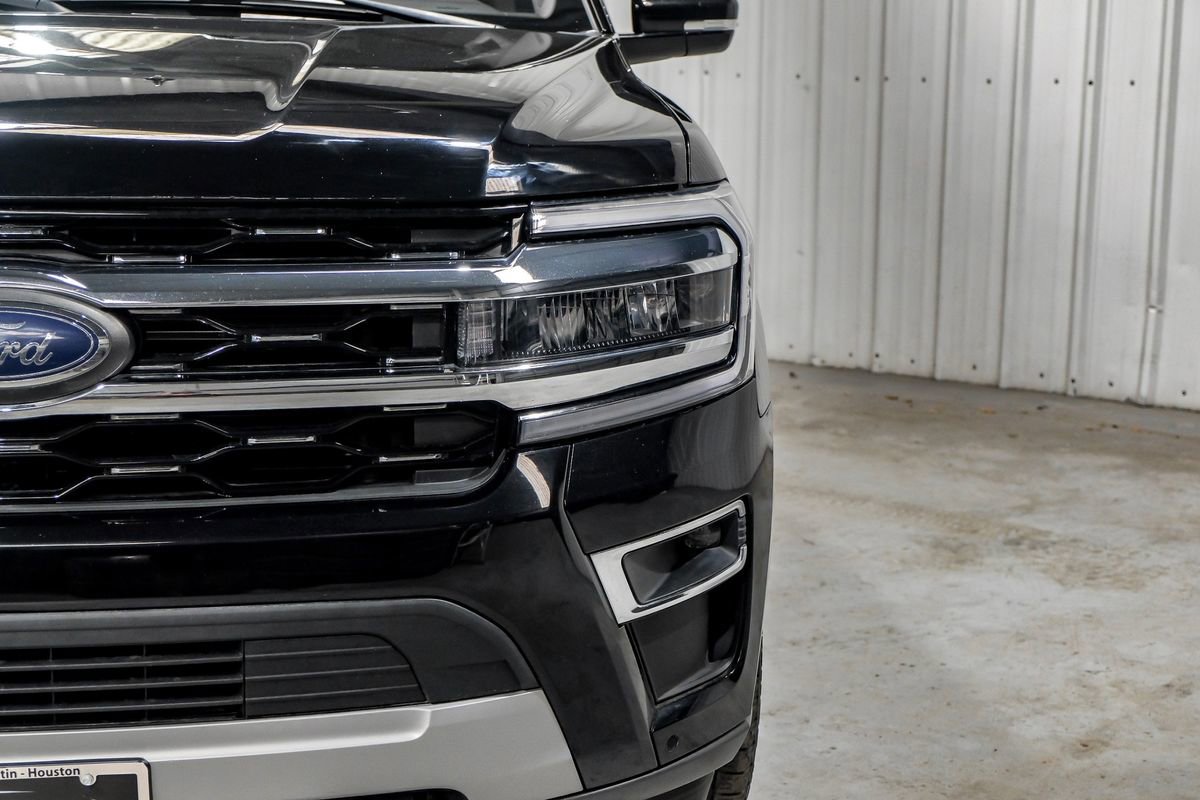 Used 2022 Ford Expedition Max Limited image 50