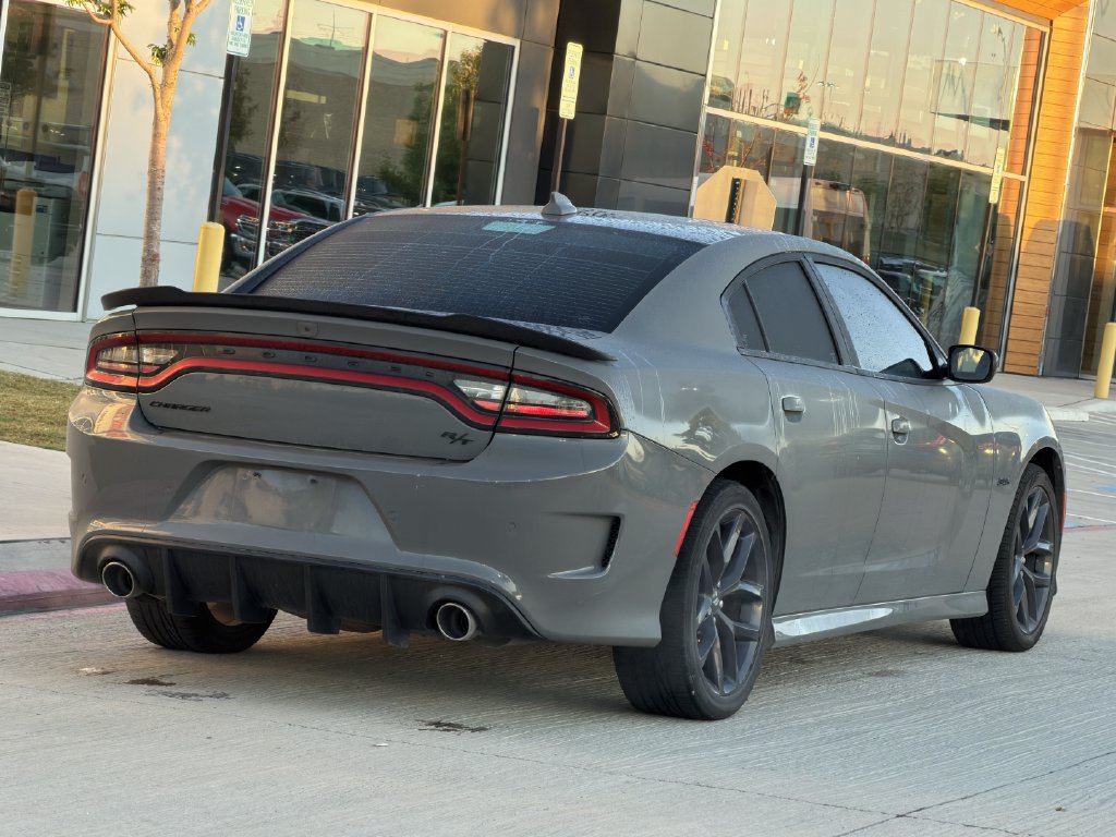 Used 2023 Dodge Charger R/T w/ Plus Group RWD image 5
