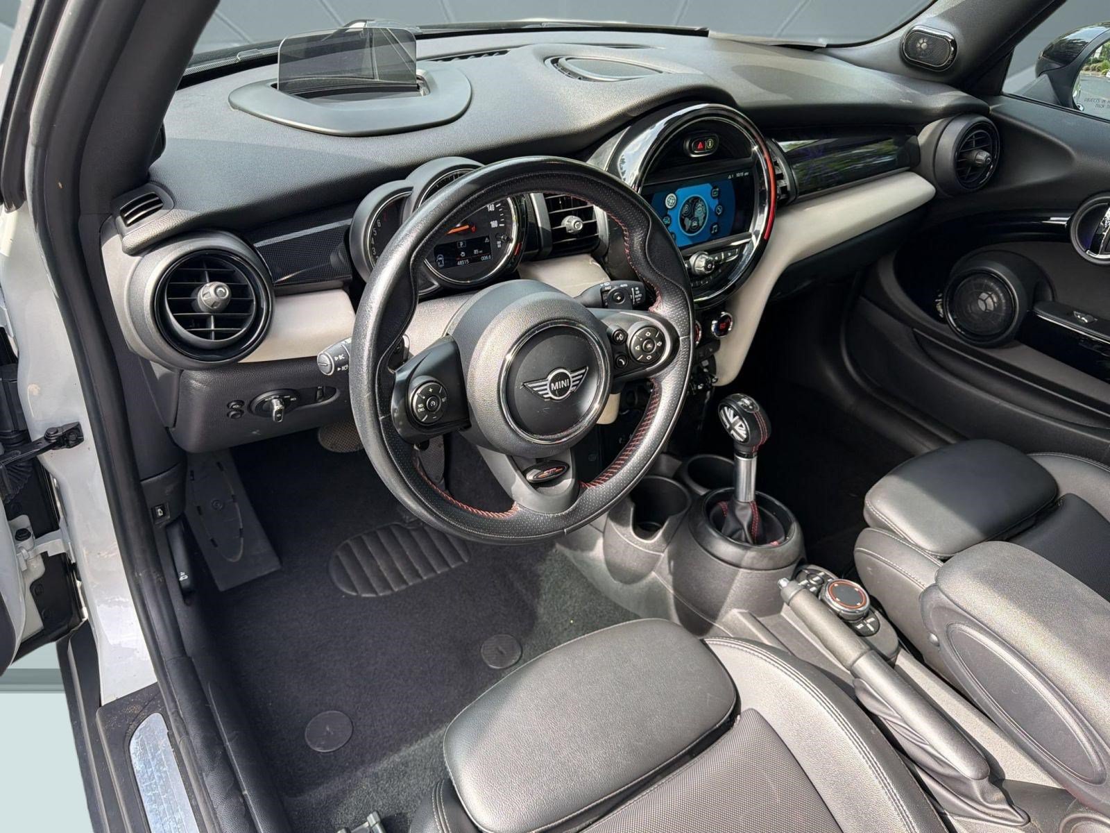 Used 2019 MINI Cooper S FWD image 4
