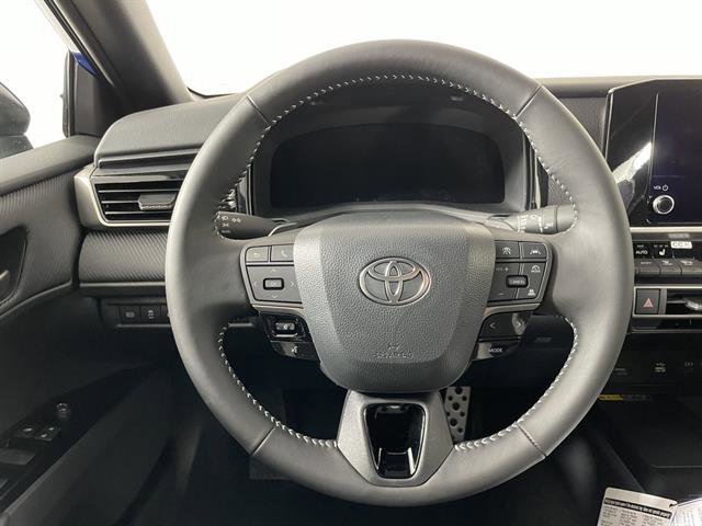 New 2026 Toyota Camry SE image 13