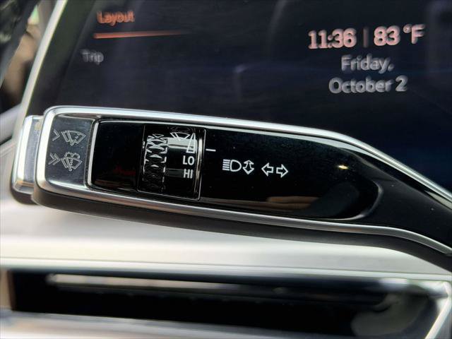 Used 2025 Cadillac Lyriq Luxury AWD/4WD image 26