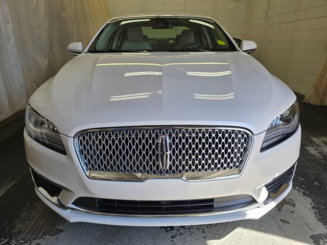 Used 2020 Lincoln MKZ AWD image 2