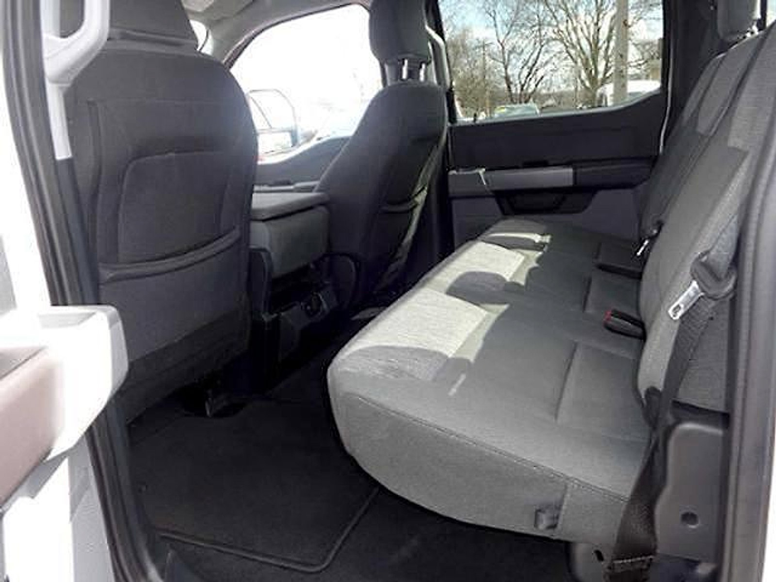 Used 2025 Ford F350 XLT image 14