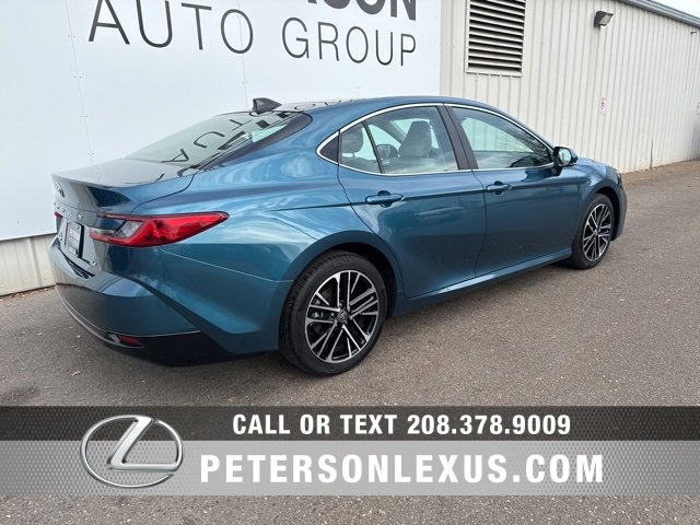 Used 2025 Toyota Camry XSE image 3