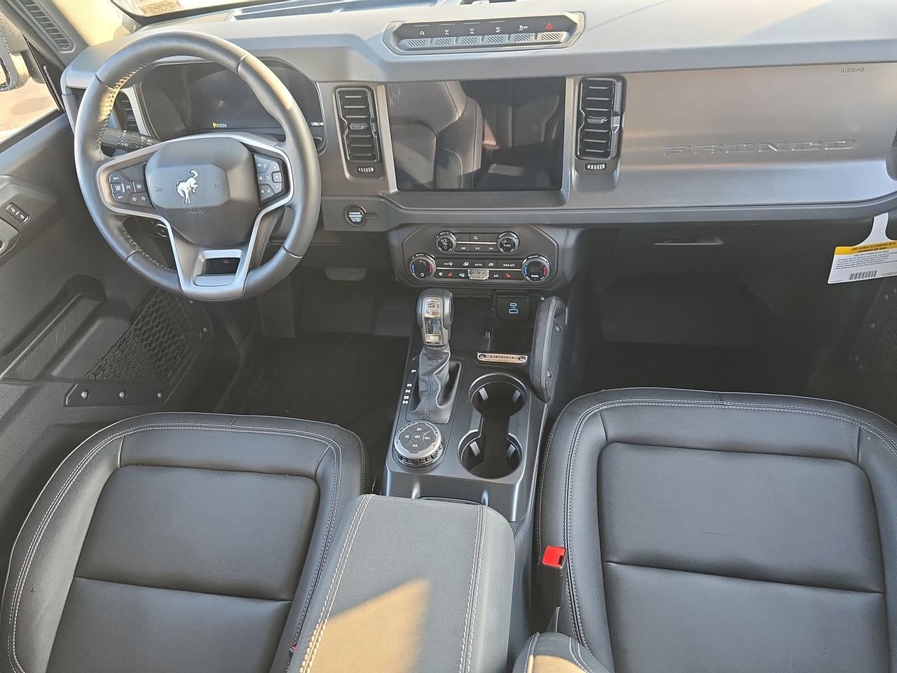 Used 2025 Ford Bronco Badlands AWD/4WD image 29
