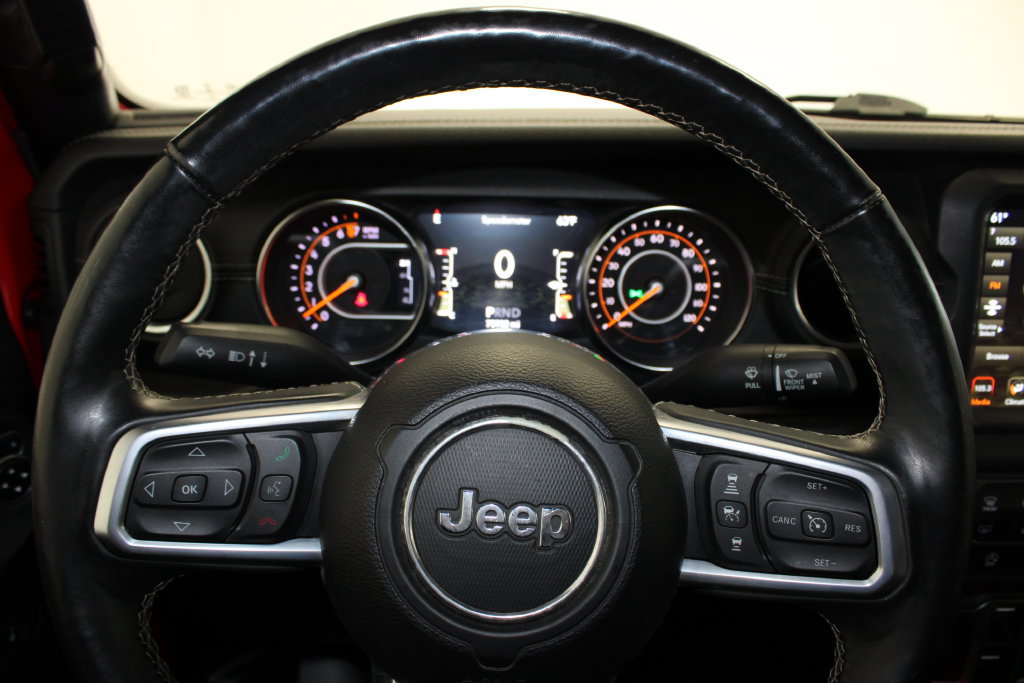Used 2020 Jeep Gladiator Overland AWD/4WD image 18