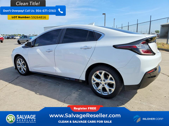 Used 2016 Chevrolet Volt Premier w/ Driver Confidence Package FWD image 3