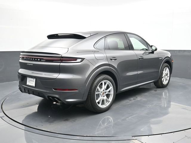 Certified 2025 Porsche Cayenne E-Hybrid Coupe image 23