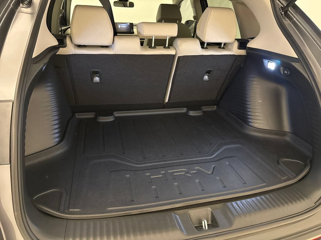 Certified 2025 Honda HR-V LX image 11