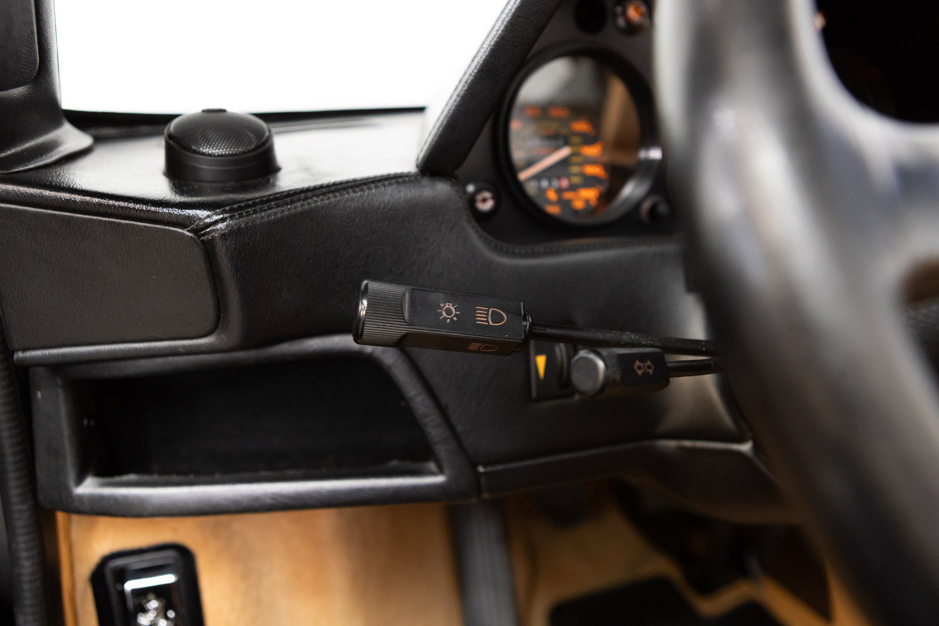 Used 1989 Ferrari 328 GTS image 82