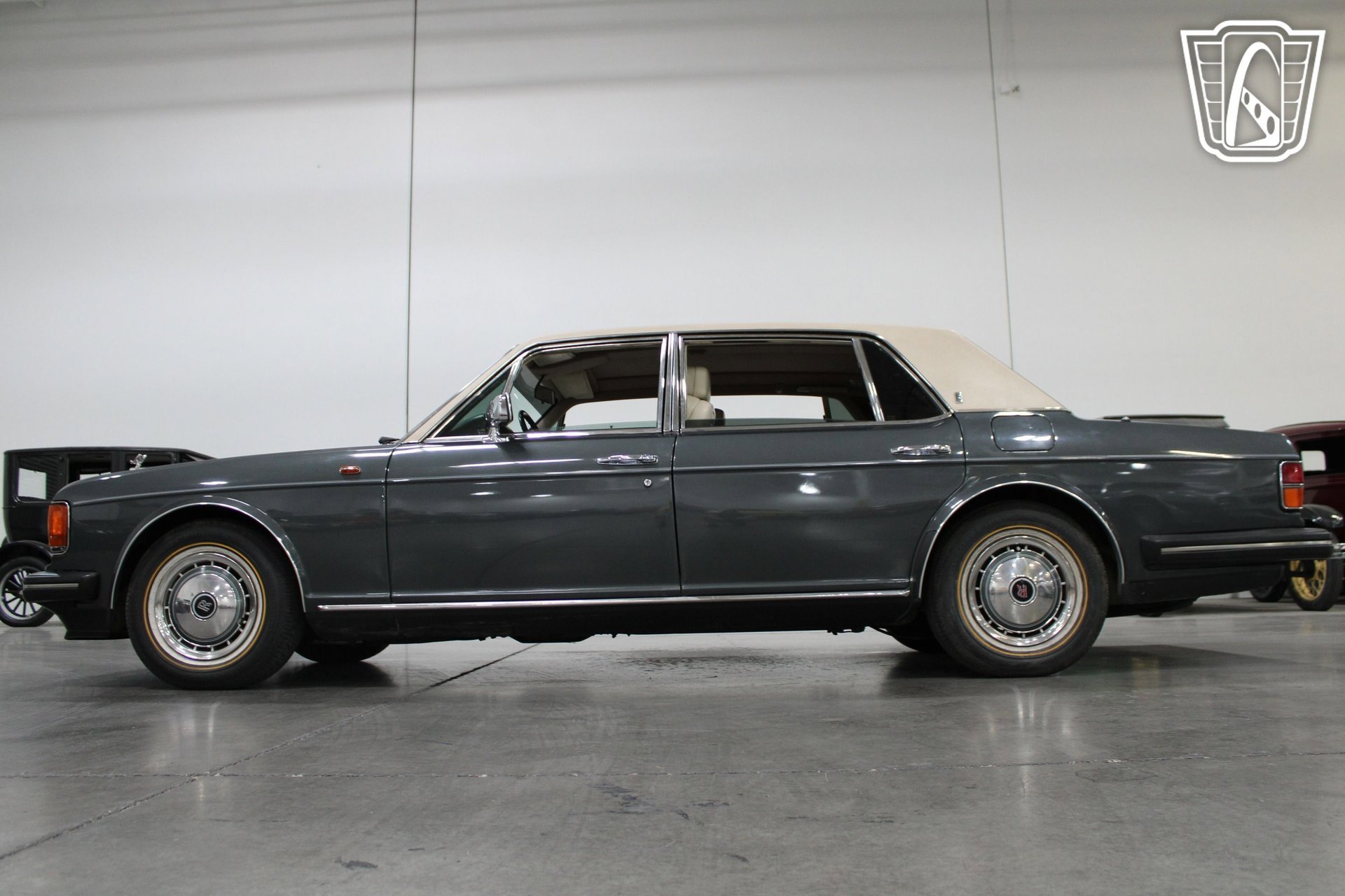 Used 1990 Rolls-Royce Silver Spur II image 35