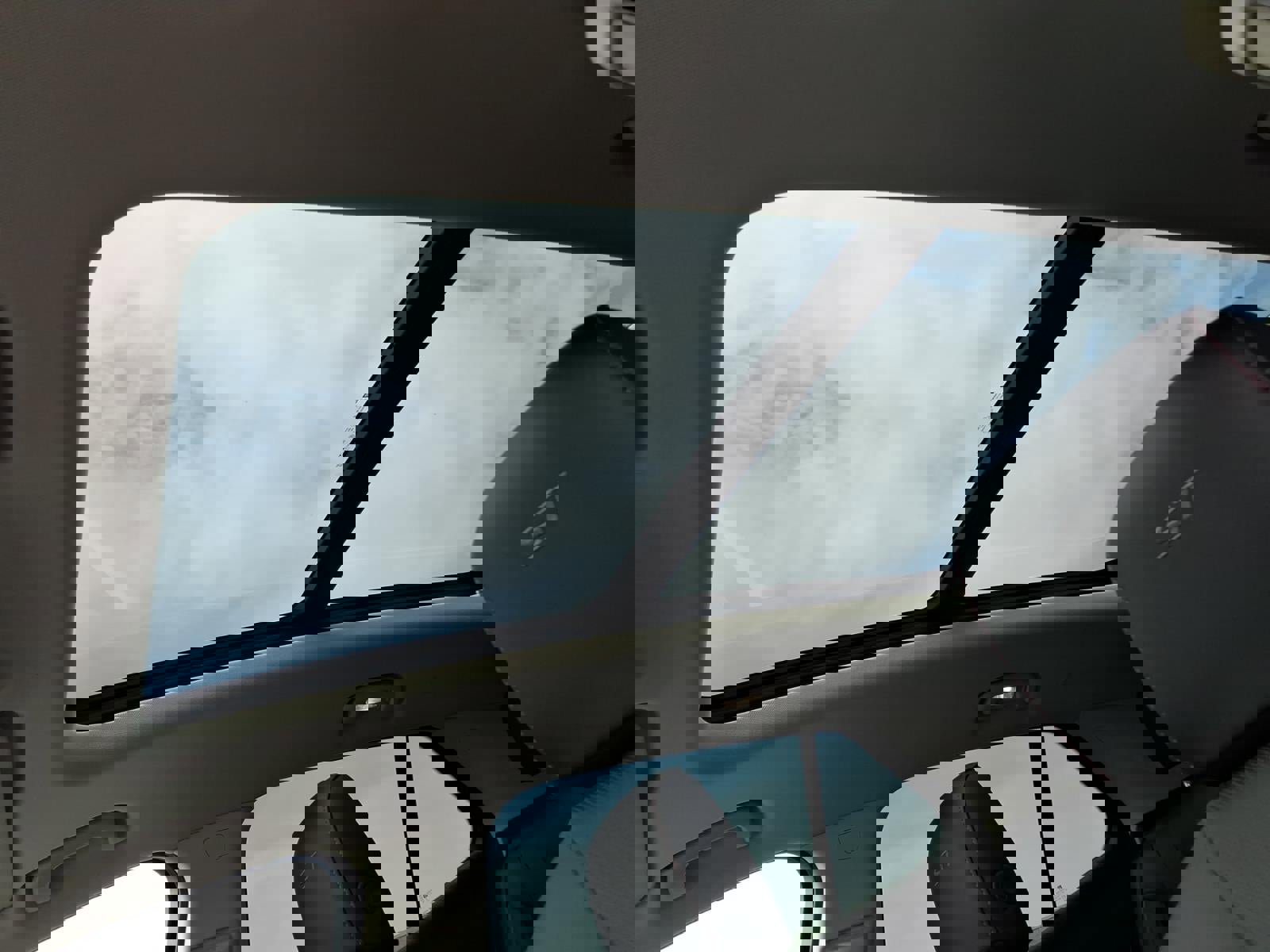 Certified 2023 Buick Envision Essence w/ Sport Touring Package image 26