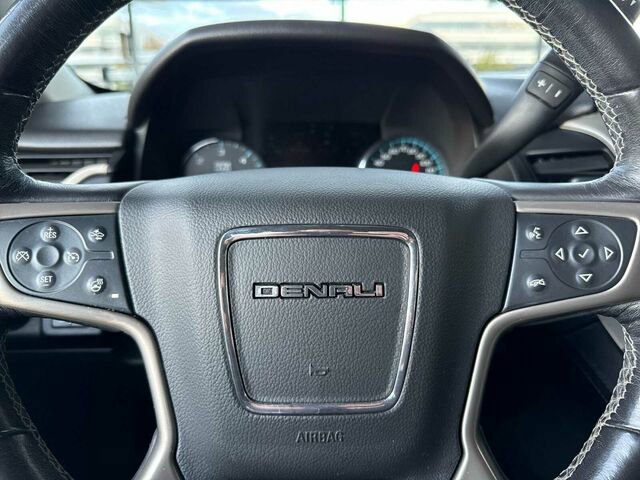 Used 2018 GMC Yukon Denali w/ Denali Ultimate Package image 27