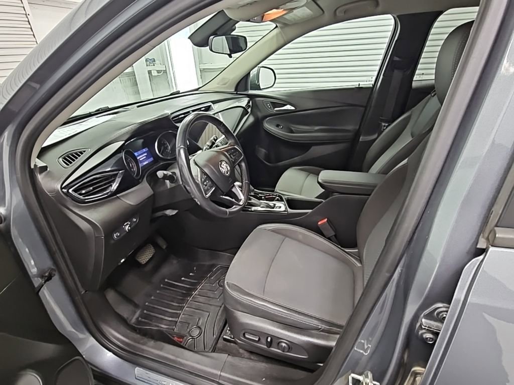 Used 2020 Buick Encore GX Preferred w/ Cold Weather Comfort Package image 11
