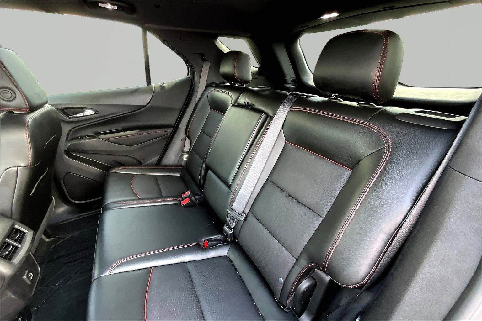 Used 2024 Chevrolet Equinox RS w/ RS Leather Package FWD image 22