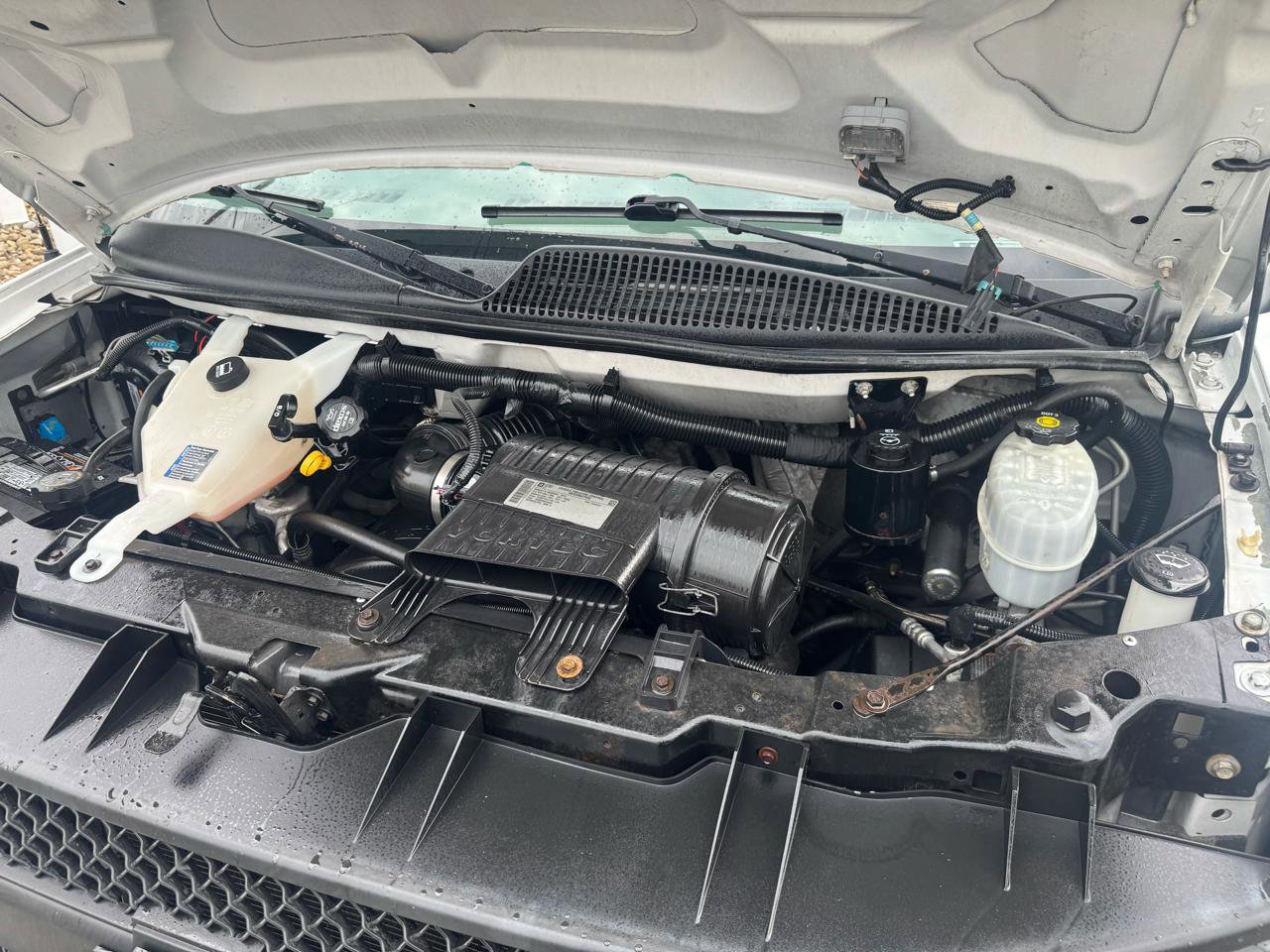 Used 2013 Chevrolet Express 1500 image 18