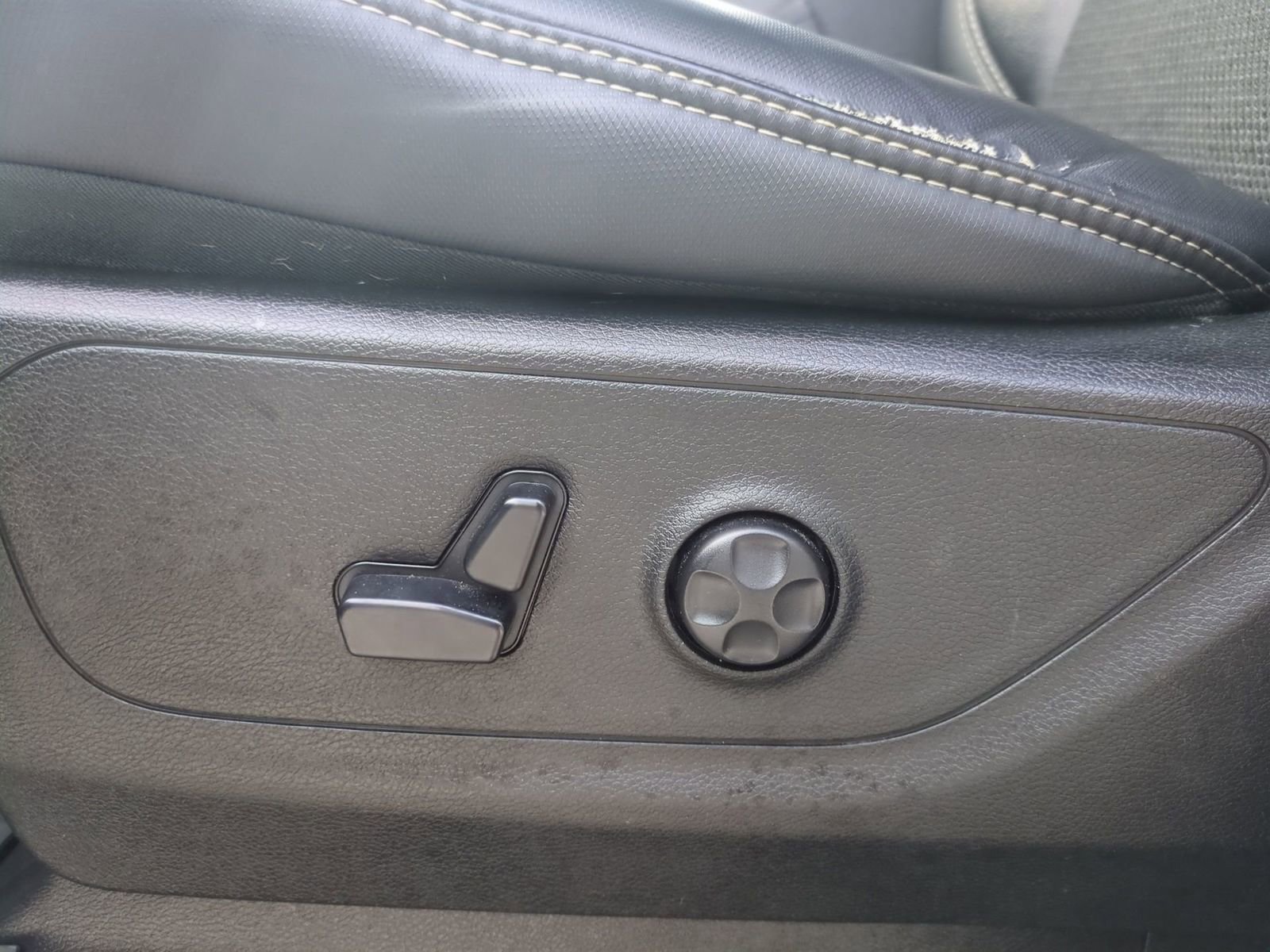 Used 2020 RAM 1500 Sport w/ Level 2 Equipment Goup w/2_L image 21