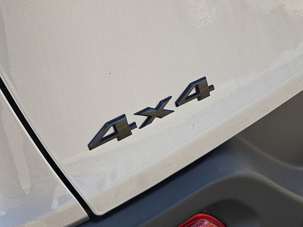 Used 2016 Jeep Cherokee High Altitude image 14