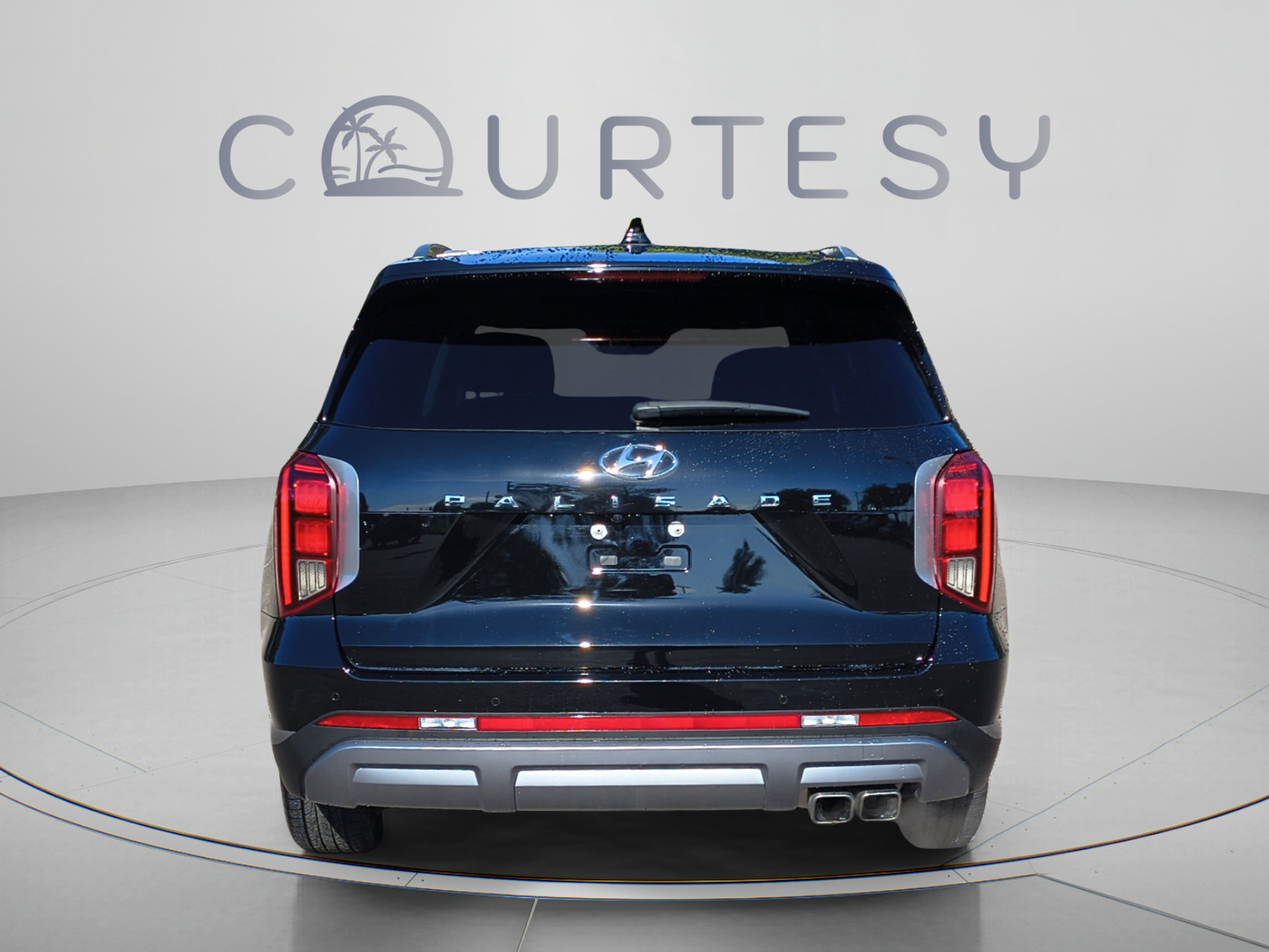 Used 2024 Hyundai Palisade SEL w/ Premium Package FWD image 4
