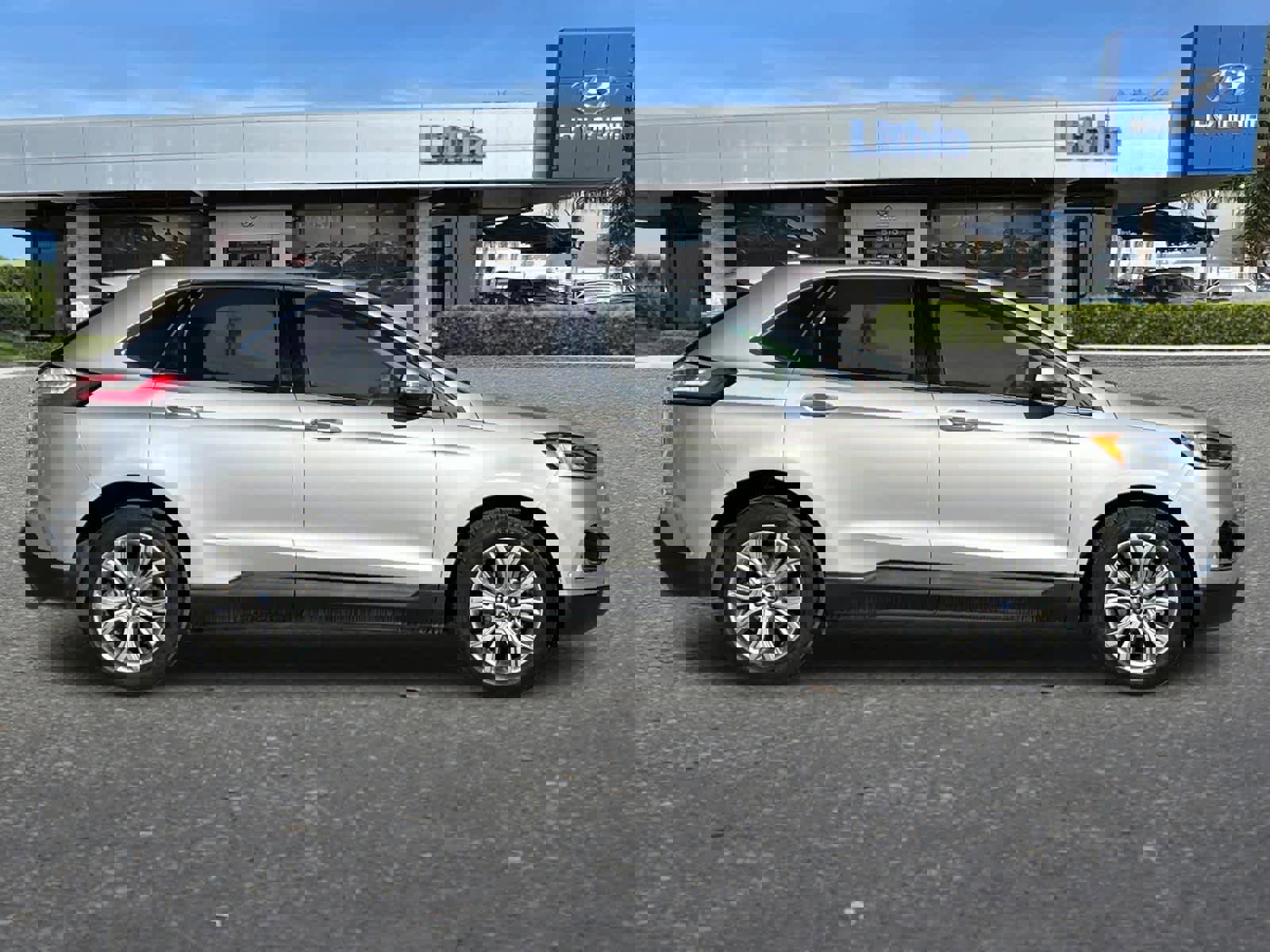 Used 2019 Ford Edge Titanium w/ Equipment Group 301A image 8