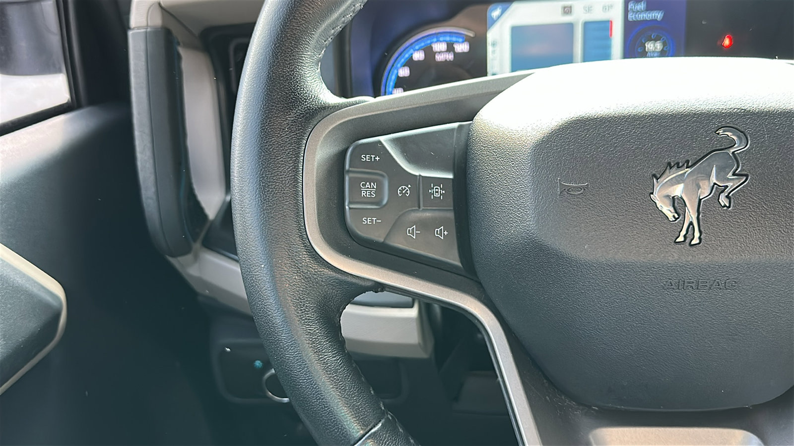 Used 2022 Ford Bronco Wildtrak AWD/4WD image 15