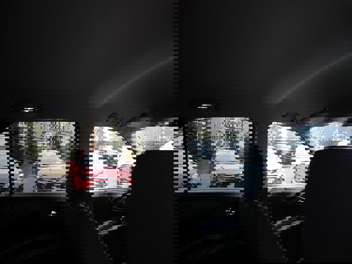 Used 2020 Chevrolet Equinox LT image 26