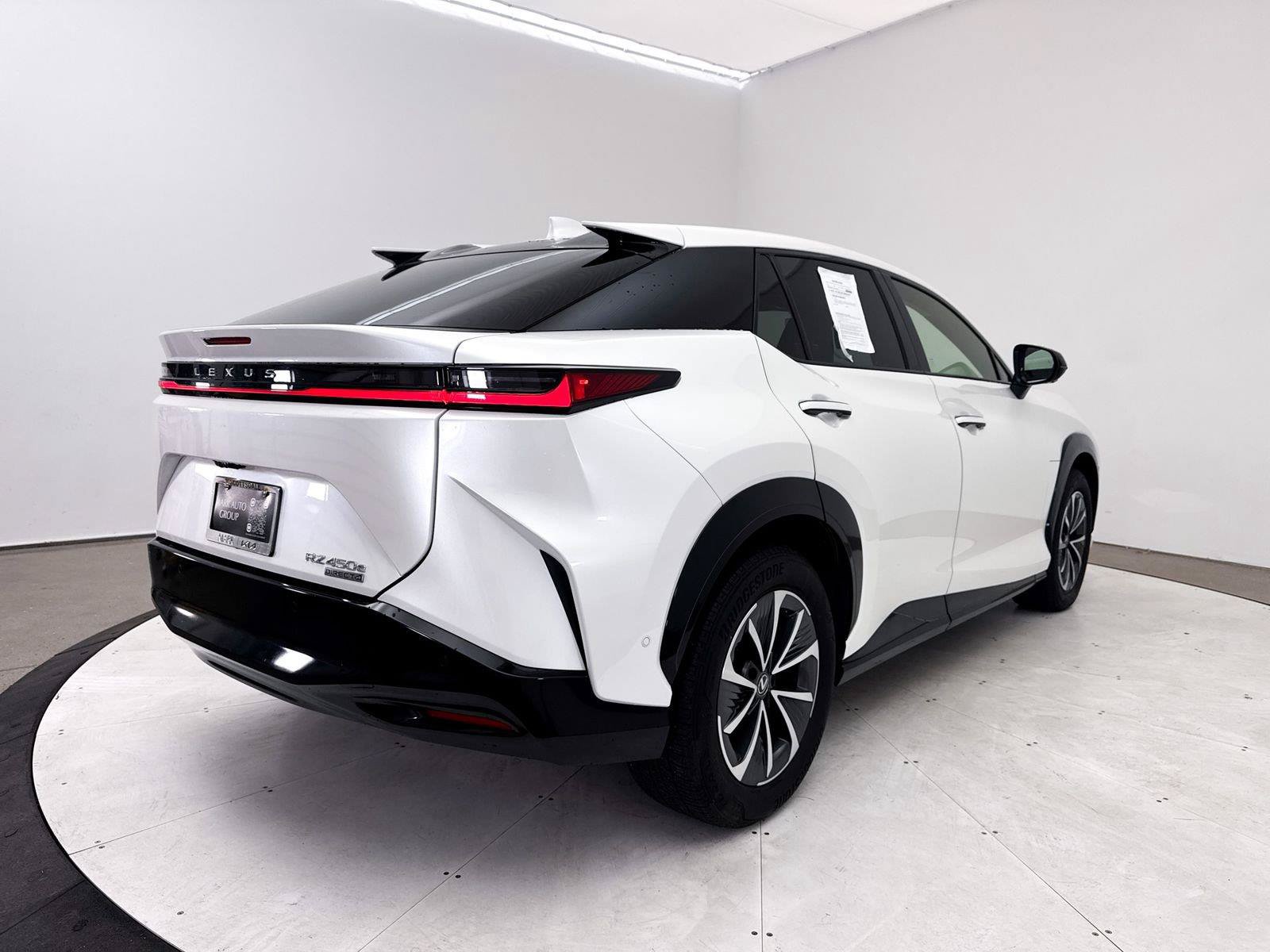 Used 2023 Lexus RZ 450e Premium w/ Technology Package AWD/4WD image 14