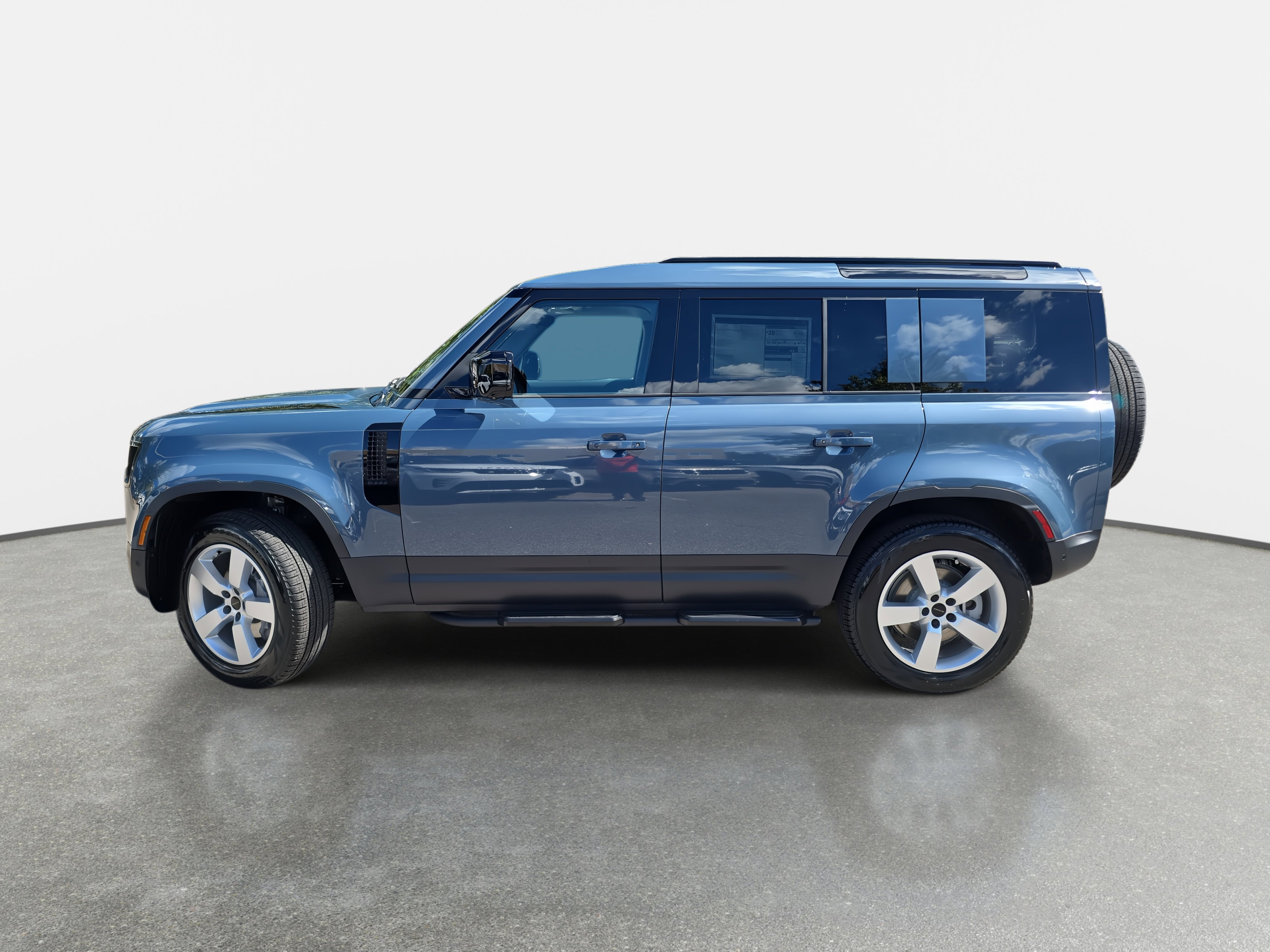 New 2026 Land Rover Defender 110 S image 8