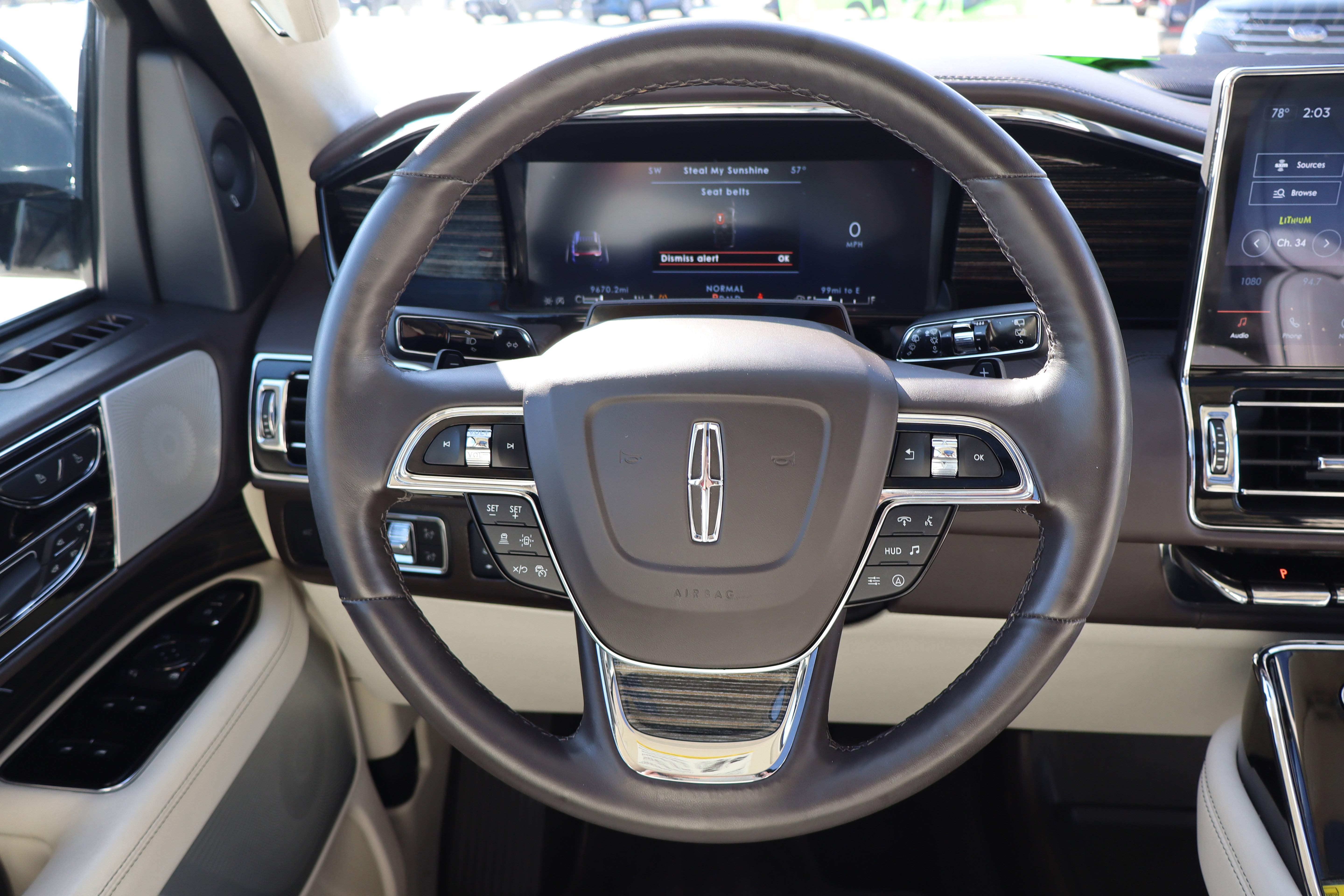 Used 2024 Lincoln Navigator L Black Label AWD/4WD image 17