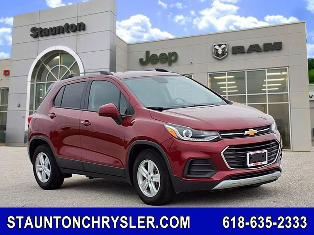 Used 2021 Chevrolet Trax LT w/ Driver Confidence Package image 1