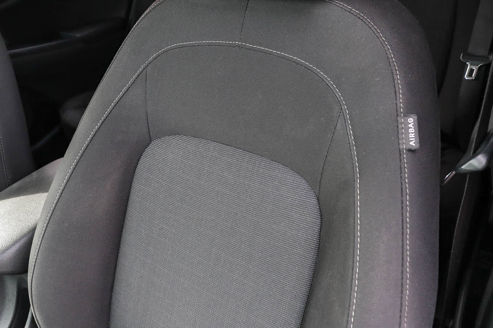 Used 2022 Hyundai Kona SEL image 25