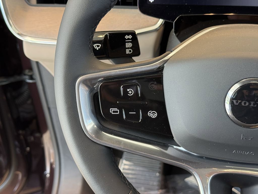 New 2025 Volvo EX90 Ultra image 19