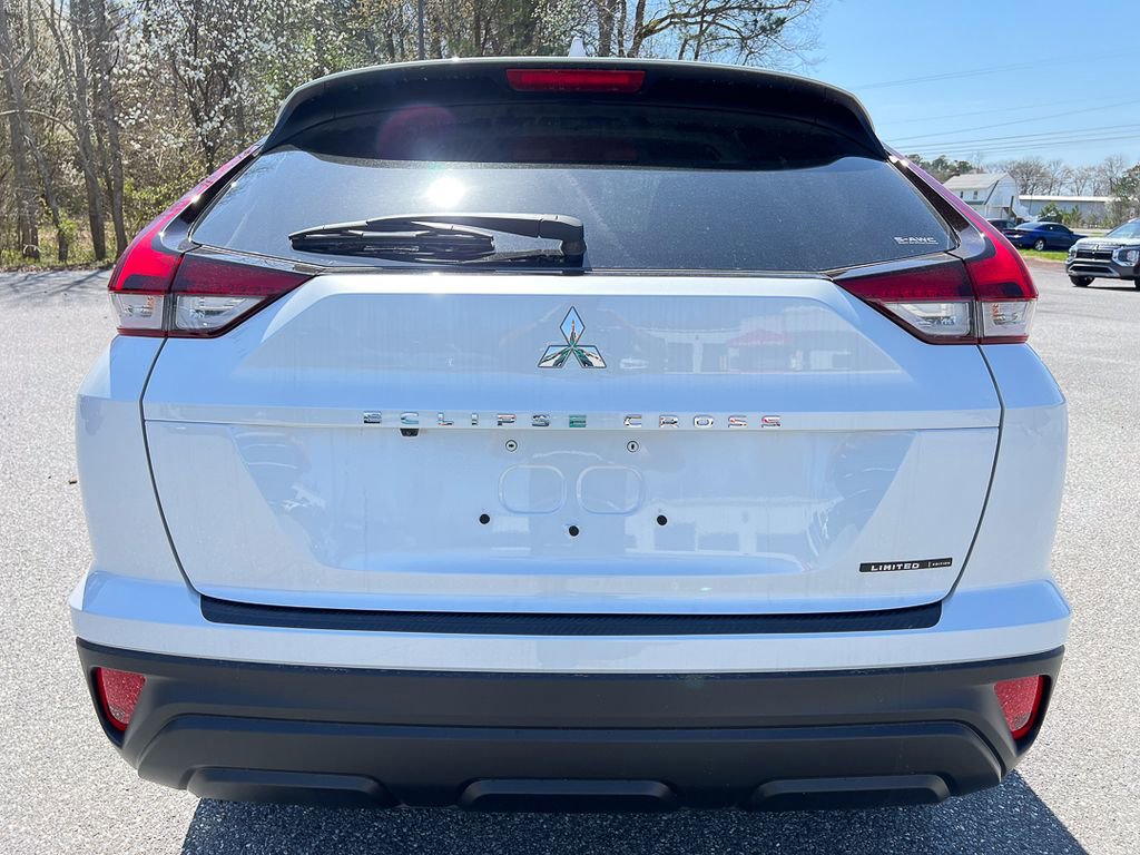 New 2026 Mitsubishi Eclipse Cross LE AWD/4WD image 4