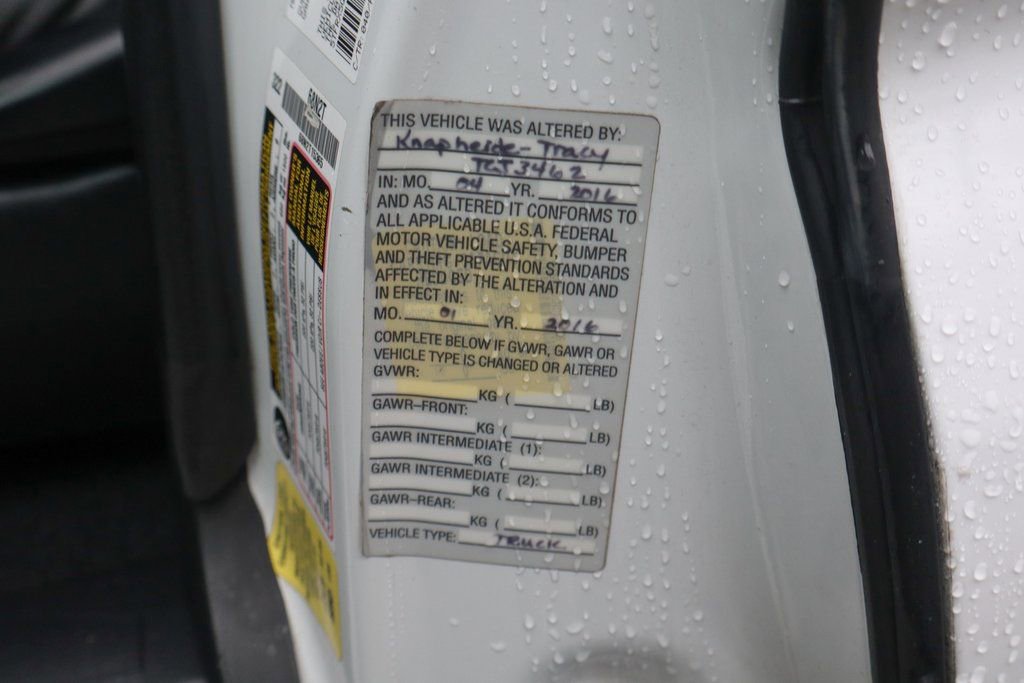 Used 2016 Toyota Tacoma SR image 41