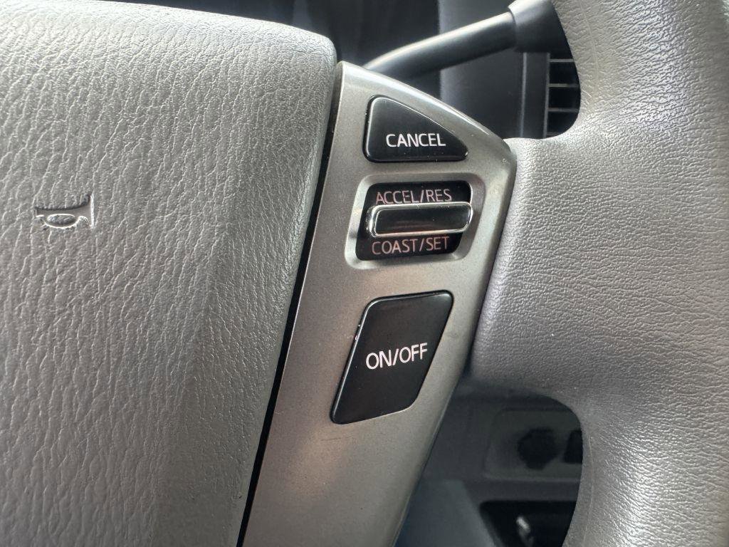 Used 2017 Nissan NV 2500 SV image 17