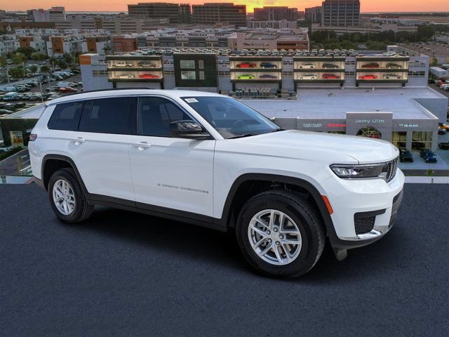 New 2026 Jeep Grand Cherokee L Laredo RWD image 1