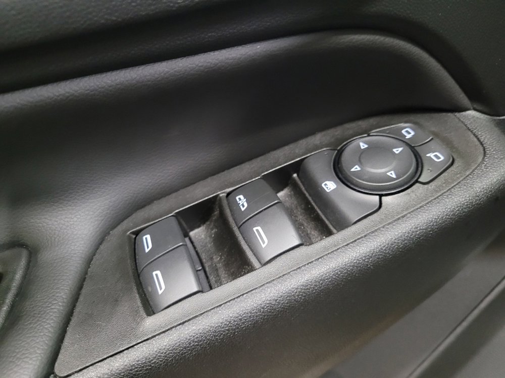 Used 2023 Chevrolet Equinox LT image 27