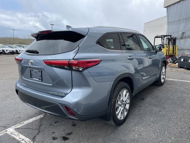 Used 2020 Toyota Highlander Limited AWD/4WD image 5