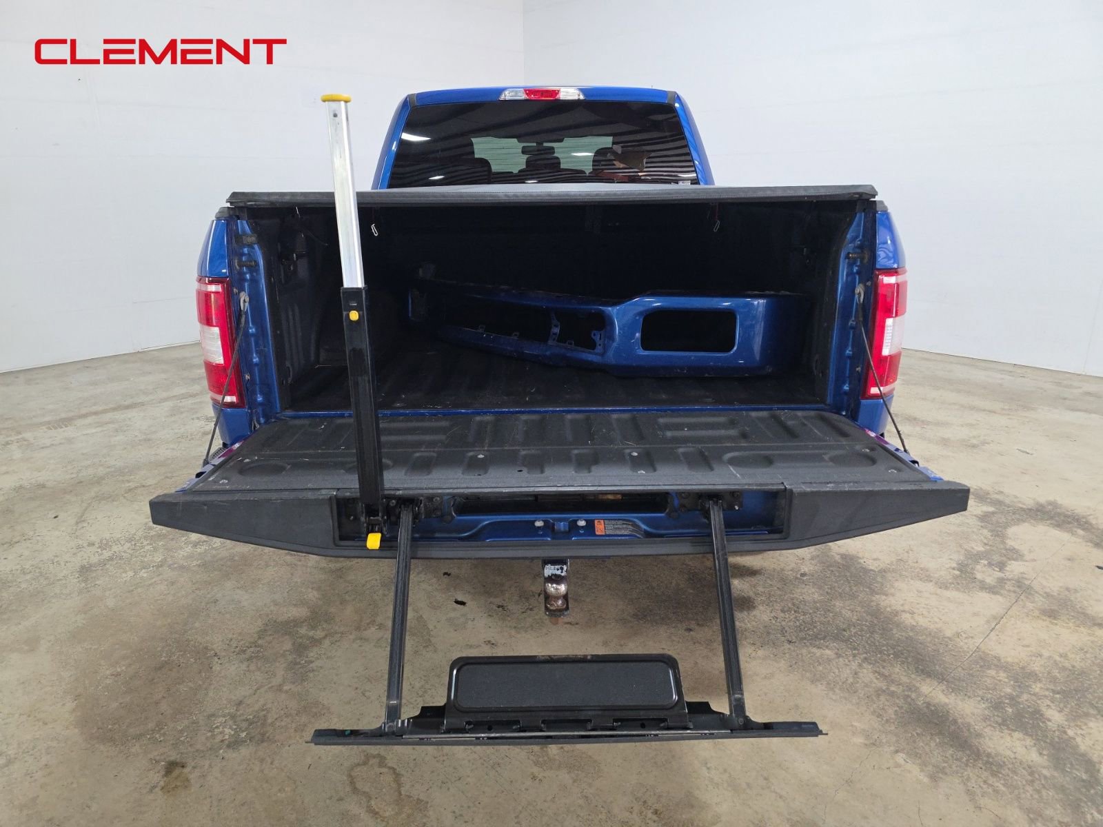 Used 2018 Ford F150 XLT w/ Equipment Group 301A Mid image 9